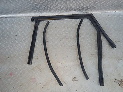 Audi q5 lift прокладка дверь левый задняя фото №1