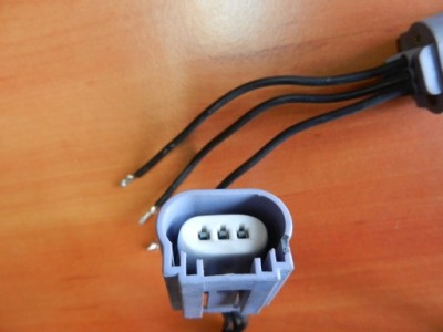 Mustang 10-14 штекер колодка соединитель лампочка h13 фото №1