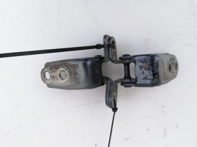 Петлі двері правий перед honda fr-v 04-09 nh684p фото №1