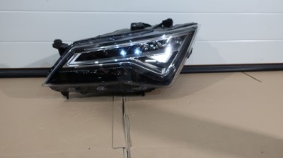 Ліва лампа seat ateca full led фото №1