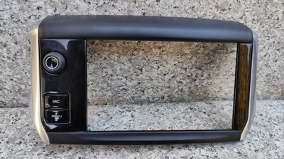 Peugeot 208 i 2008 12-19 рамка панель радио навигации фото №1