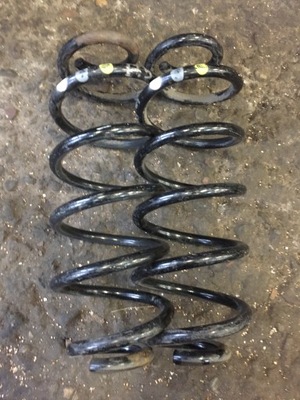 Audi a5 8t coupe пружина підвіска заднього задня фото №1