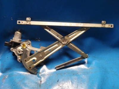 Механізм скло лівий перед mitsubishi lancer viii фото №1