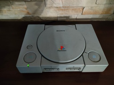 Konsola PLAYSTATION 1 SCPH- 9002[1]