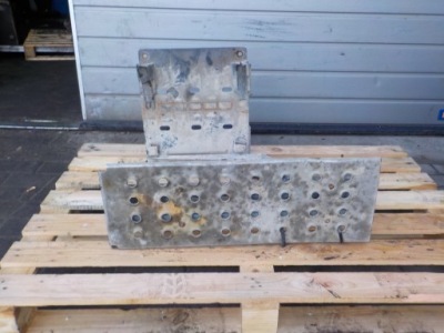 Кронштейн фильтра воздуха renault kerax lander premium 5010641309 фото №1