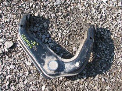 Рычаг верхний правый nissan navara d40 2008 rok. фото №1