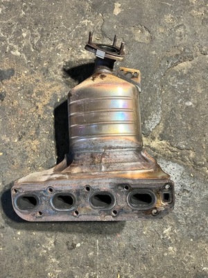 OPEL MERIVA B CORSA D 1.4 BENZINAS A14XER KATALIZATORIUS 55574237 