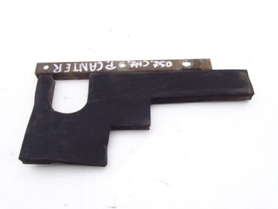 Mitsubishi canter 96-05 накладка радиатора правый фото №1