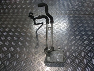 Радіатор оливи audi a3 8p 1.6 fsi фото №1