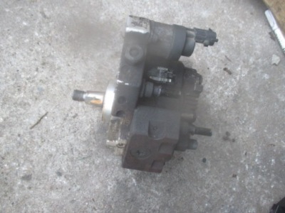 Renault espace laguna trafic ii master насос впрыскная 2.2 dci 8200457039 фото №1