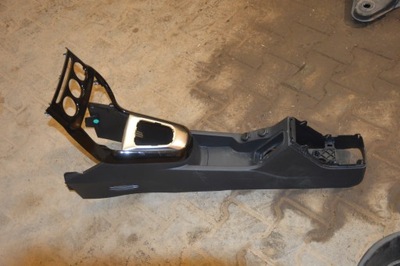 Citroen ds3 тунель середній фото №1