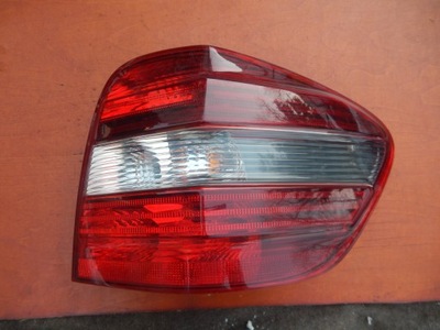 Лампа правая задняя оригинальная mercedes ml w164 фото №1