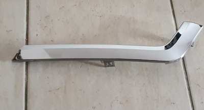 Toyota hilux 2020 lift хром правий перед 53124yp050 фото №1