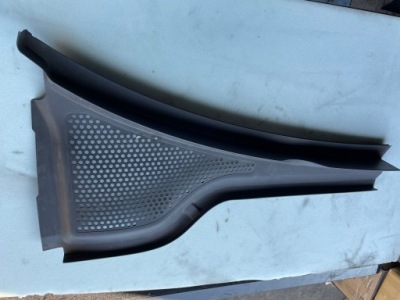 Vw golf vii 7 жабо праве 5g1819404a фото №1