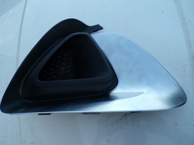 Opel astra j opc решётка правая бампера фото №1