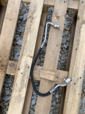 Bmw m2 m3 m4 f82 труба шланг 6842534 кондиционера фото №1