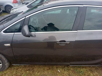 Дверь полный левый перед opel astra j z177 kombi фото №1