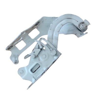 Петля капот левый mercedes c w205 a2058800828 фото №1