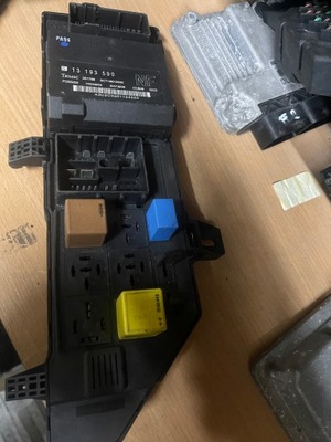 Модуль комфорту opel 13193590nf фото №1