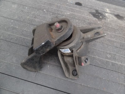 Hyundai i10 ii 2016 1,0 кронштейн подушка двигателя org фото №1