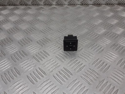 Панель регулировки зеркал kia carens i фото №1