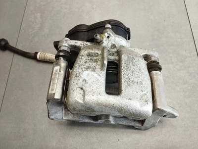 Audi a5 8t супорт правий задня 32347485 фото №1