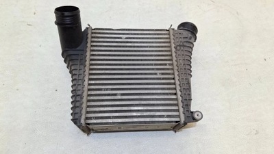 Радіатор інтеркулер bentley bentayga 36a145804 фото №1