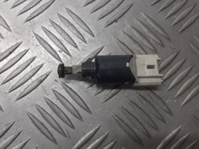 Датчик світла стоп стоп-сигнал renault scenic ii 2.0 8200168238 фото №1