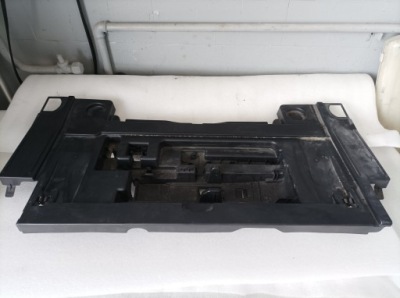 Audi a4 b9 sedan бардачок 8w8863373b фото №1