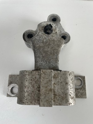 Кронштейн подушка двигуна dacia sandero i 1.2 права фото №1