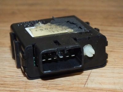 Toyota rav4 00-05 модуль паркування pdc lexus фото №1