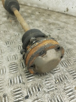 Приводной вал левая задняя mercedes-benz e-klasa w124 фото №1