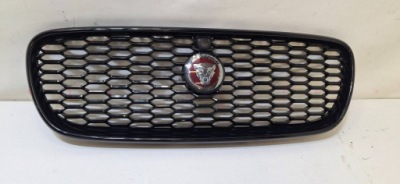 Решётка радиатора решётка  радиатора jaguar xe lx73-018k28-ba фото №1