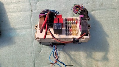 Stilo коробка предохранителей bsi 46778898 фото №1