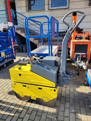 walec prowadzony bomag bw62h ammann hamm dynapac