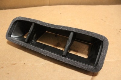 Патрубок з'єднувач канал вентиляції vw atlas 3cn815077 фото №1