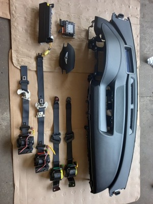 Консоль панель приладів датчик 3x подушка безпеки 4 ремені genesis g80 фото №1