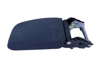 Підлокітник 5k0061123 vw scirocco 1k8 фото №1