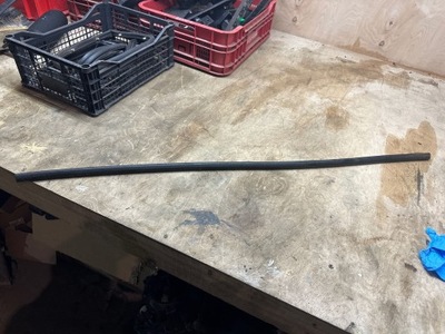 Dodge charger 2020 прокладка дверь фото №1