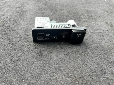 Range rover velar l560 роз'єм port usb фото №1