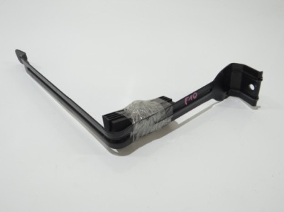 Bmw 5 f10 f11 2013 с задний кронштейн аккумулятор фото №1