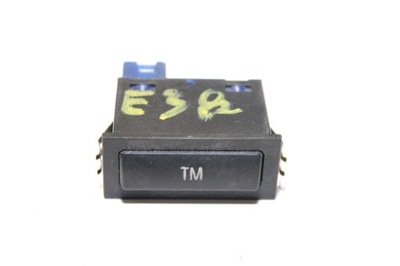 Bmw e38 переключатель кнопка tm 8368975 фото №1