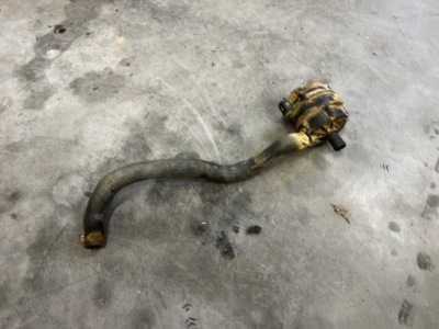 Дополнительная насос помпа пабтрубок  труба шланг воды dacia dokker 1.5 blue dci фото №1