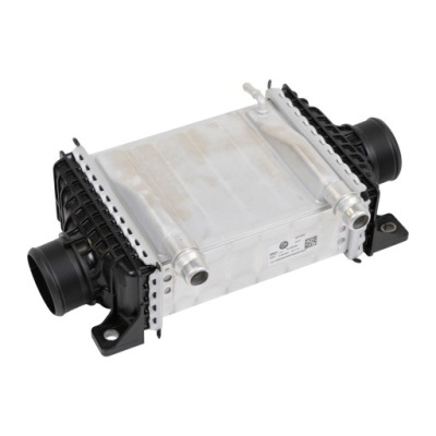 Alfa romeo stelvio интеркулер 50533819 2.2 d фото №1