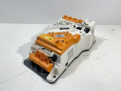 Модуль керування акумулятором peugeot 2008 ii 737023520w фото №1