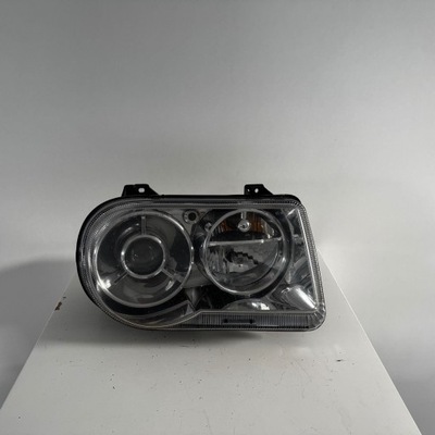 Chrysler 300 - 300c 2007 перед сторона правая фото №1