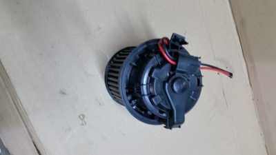 Peugeot 208 2008 вентилятор воздуходувка фото №1