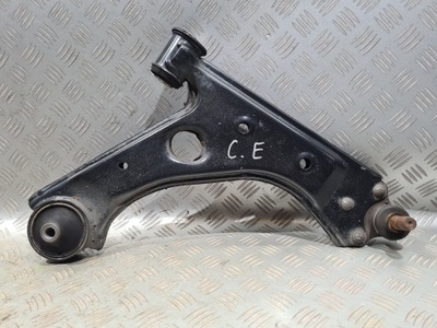 Рычаг правый передний opel corsa e фото №1