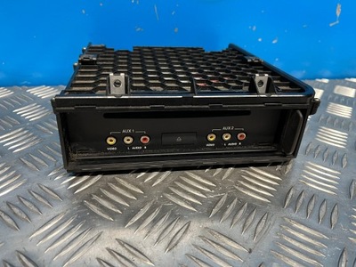 MERCEDES ML W164 KRUMPLIARATIS DVD RADIO AUX A1646800614 