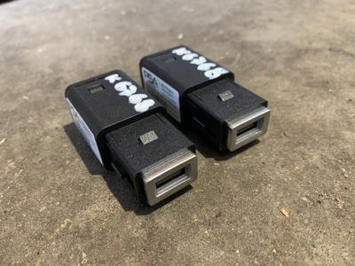 Citroen peugeot opel toyota роз'єм port usb 98217039dx фото №1